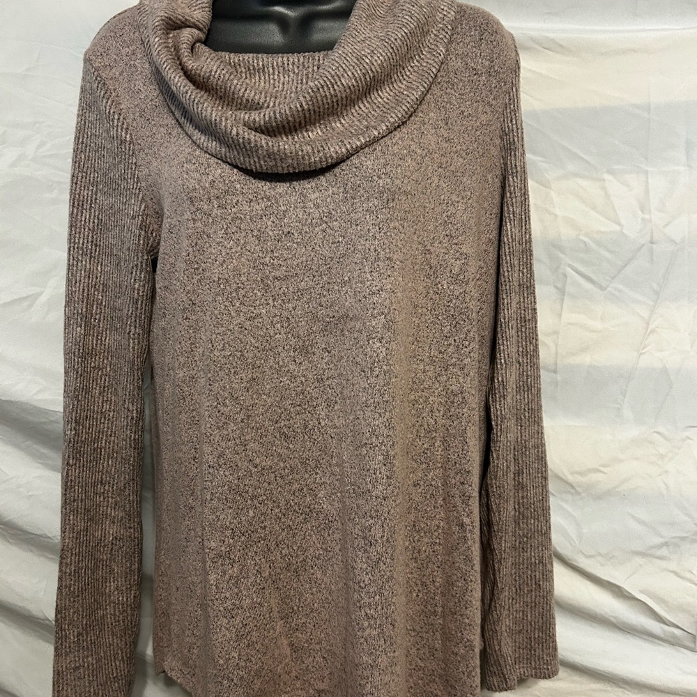 Cozy Cowl Neck Sweater - Dusty Pink